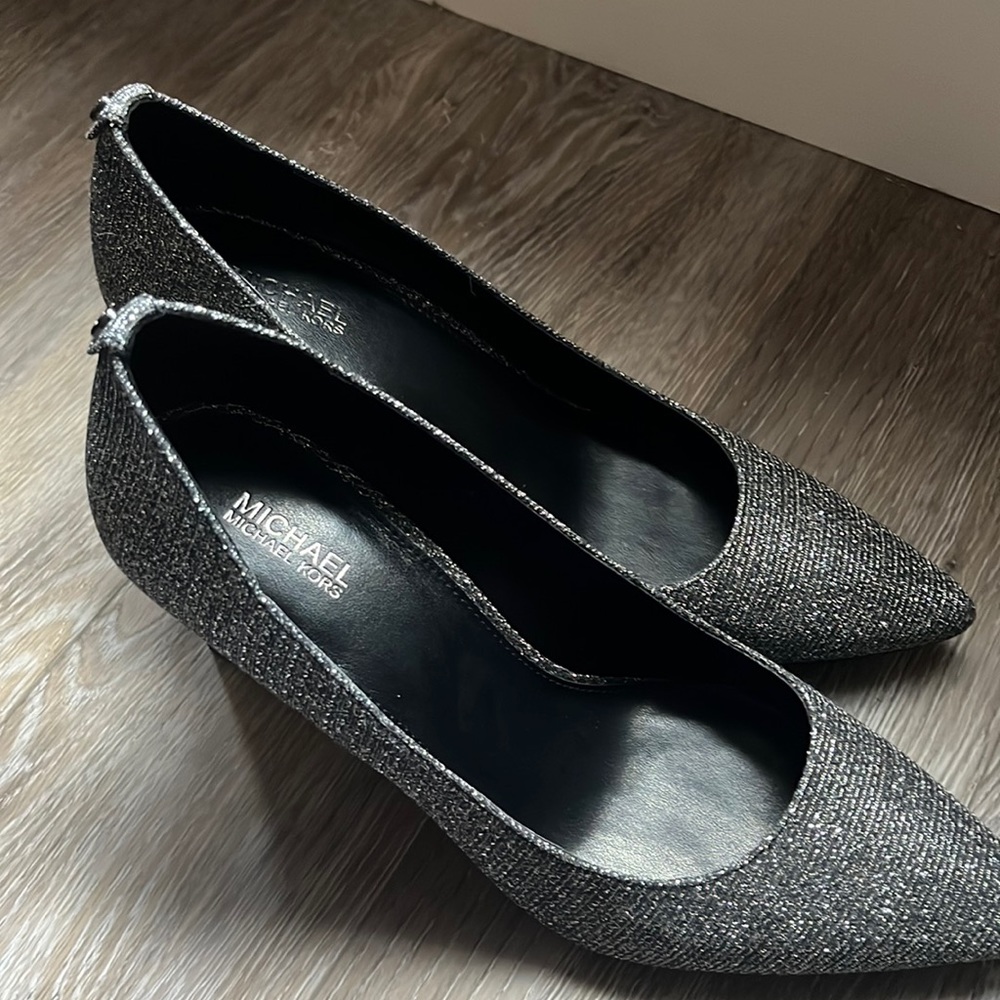 Michael Kors Black Glitter Pumps Size 8